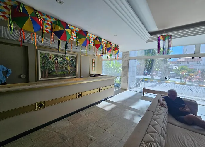 Flat Imperial Suites